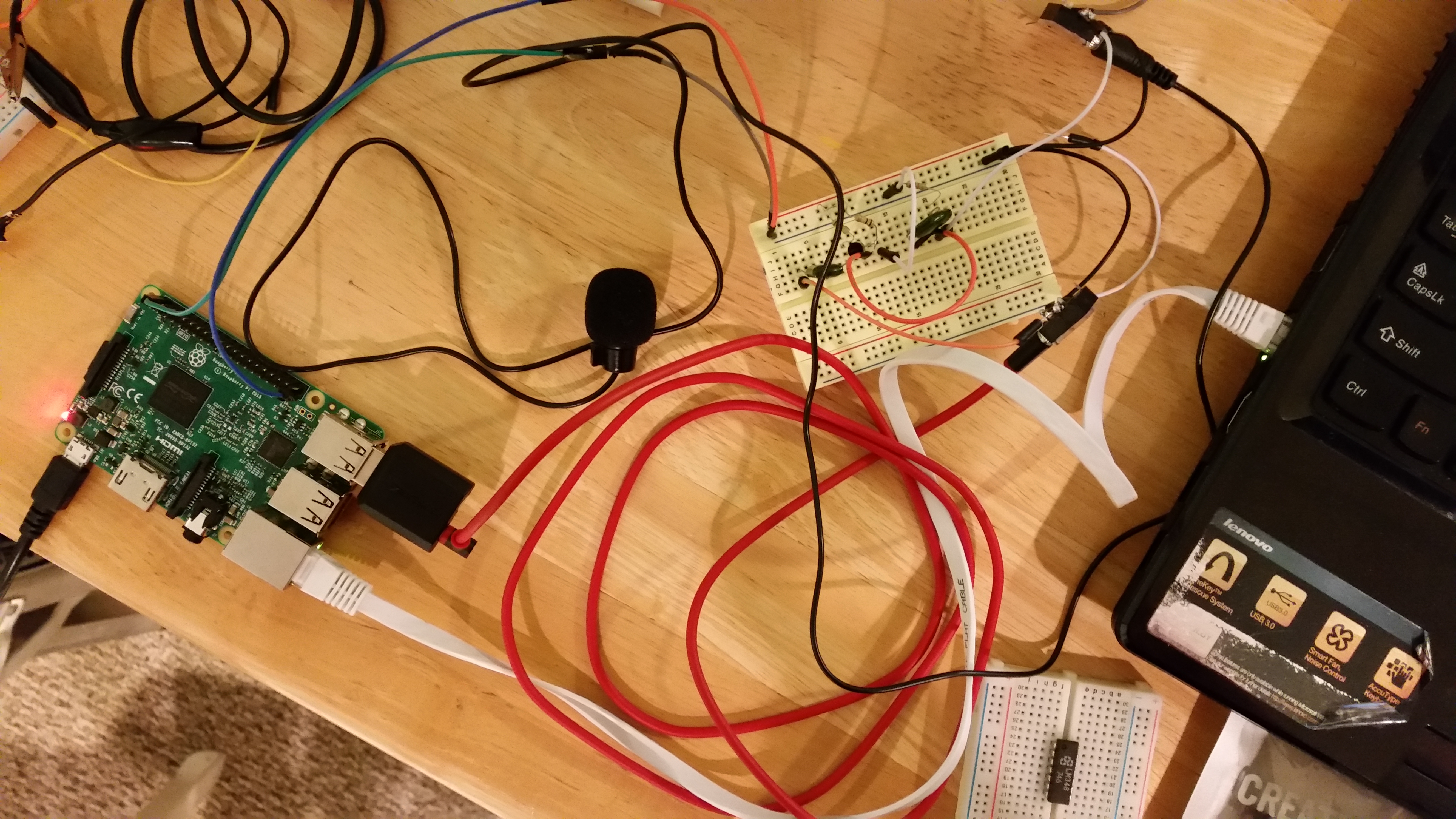 A microphone circuit